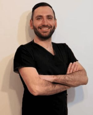 Dr. Nicolae Gîrneț, medic de protetică dentară la SalvaDent